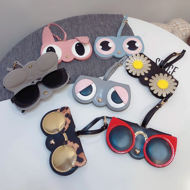 ins cartoon cute glasses case  - Jewelry Making Glasses 评论和价格